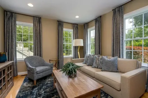 32 Wildwood Road Auburn NH 03032