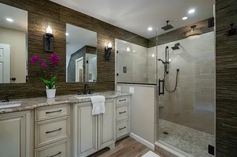 32 Wildwood Road Auburn NH 03032