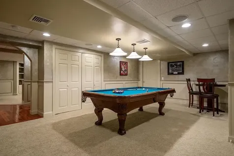 32 Wildwood Road Auburn NH 03032