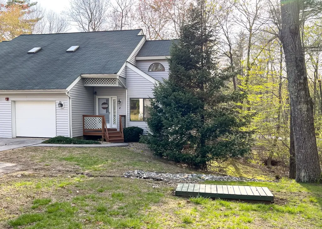 2 Overlook Drive Atkinson NH 03811