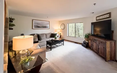 2 Overlook Drive Atkinson NH 03811