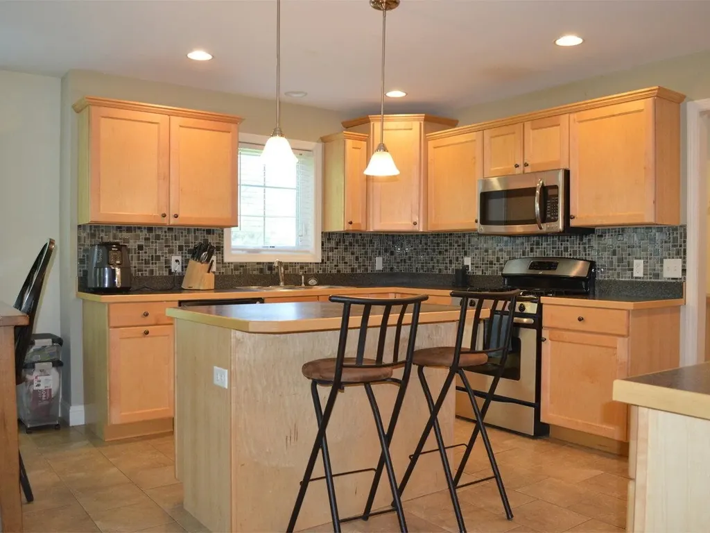 39 Laurel Drive Essex VT 05452