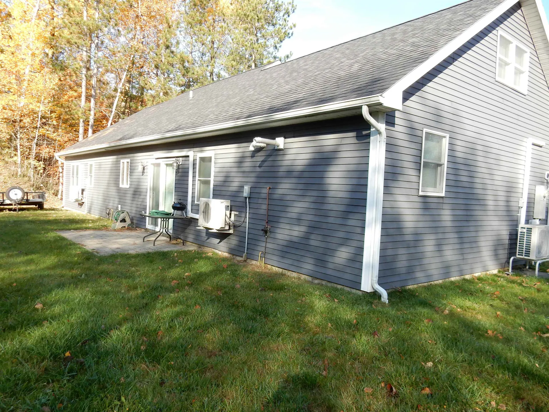 128 Cherry Lane Newport City VT 05855