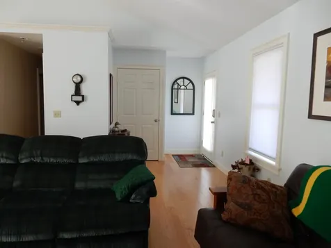 128 Cherry Lane Newport City VT 05855