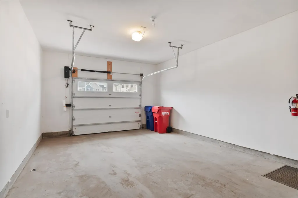 27 Kettlepond Lane Williston VT 05495