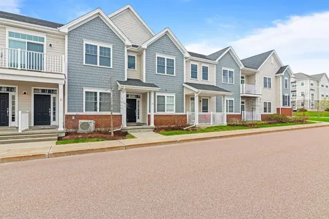 27 Kettlepond Lane Williston VT 05495