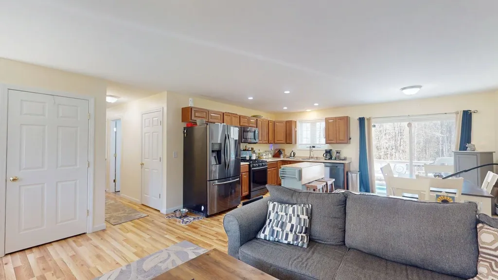 89 Cooke Road Barnstead NH 03225