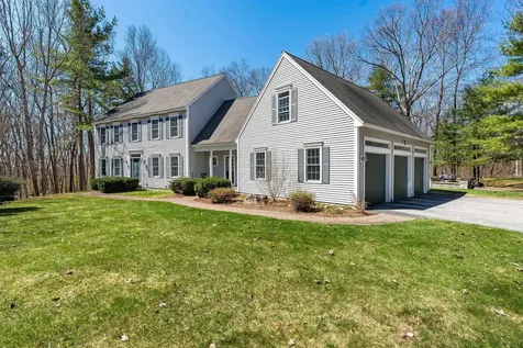 9 Captain Seaver Road Brookline NH 03033