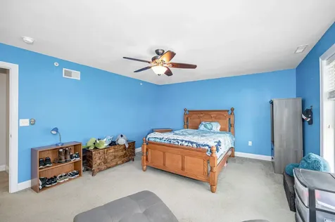 12a Aster Court Hudson NH 03051