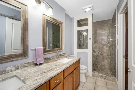 12a Aster Court Hudson NH 03051