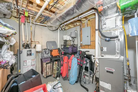 12a Aster Court Hudson NH 03051