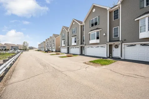 12a Aster Court Hudson NH 03051