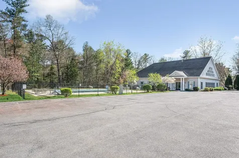 12a Aster Court Hudson NH 03051