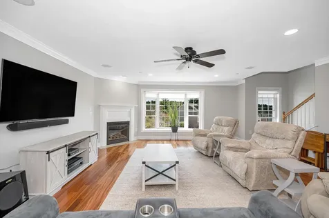 12a Aster Court Hudson NH 03051