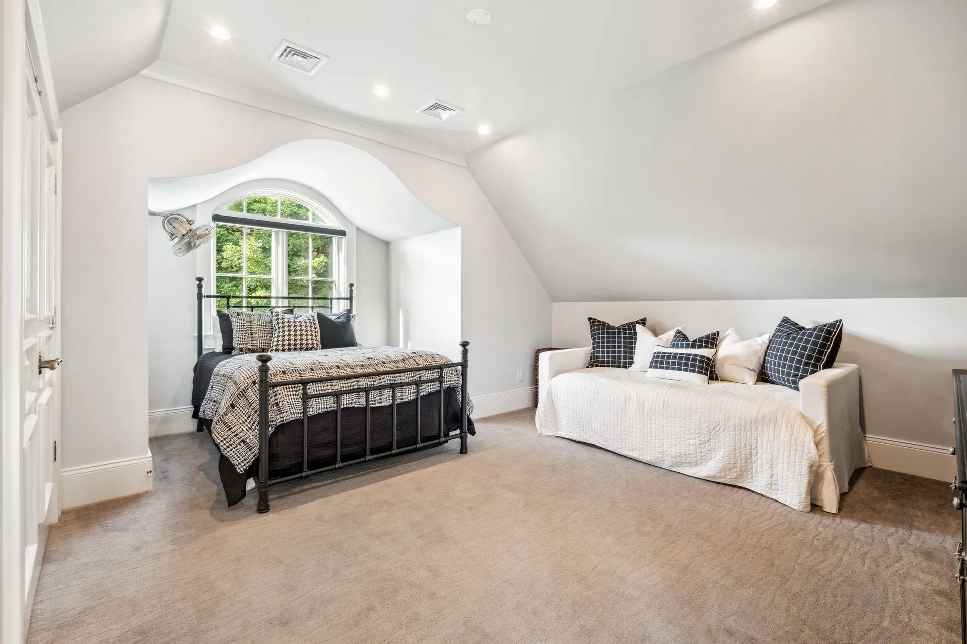 85 Wentworth Road Rye NH 03870