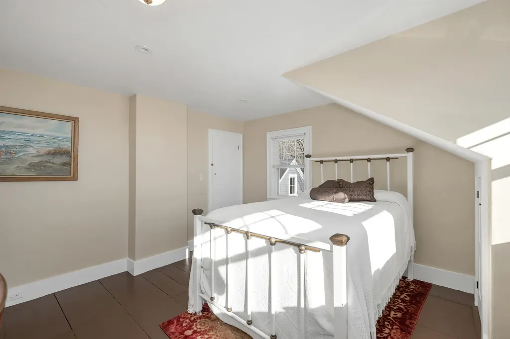 104 Pease Road Meredith NH 03253