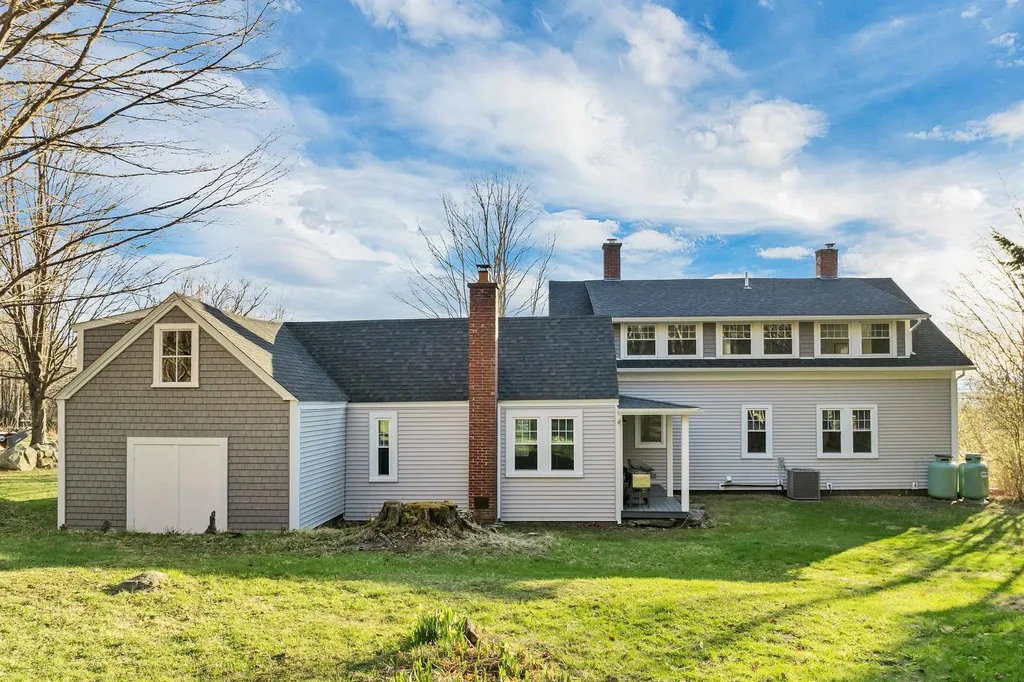 104 Pease Road Meredith NH 03253