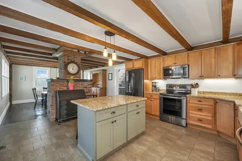 104 Pease Road Meredith NH 03253