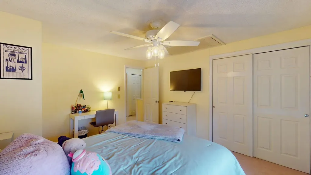 3 NE Village Road Concord NH 03301