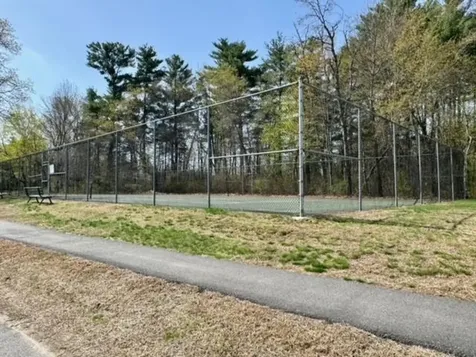 3 NE Village Road Concord NH 03301