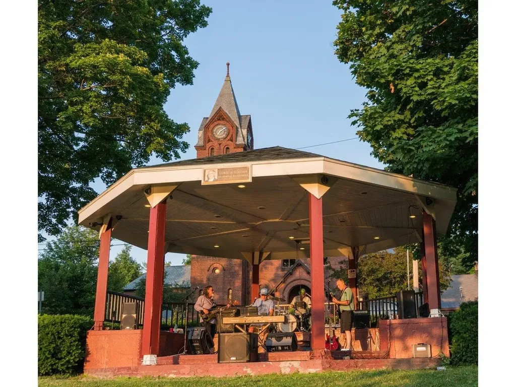 352 Lake Road St. Albans Town VT 05478