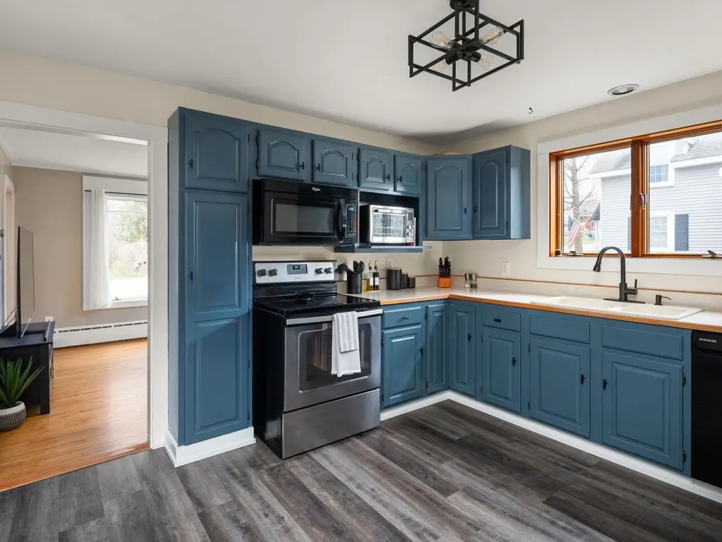 352 Lake Road St. Albans Town VT 05478