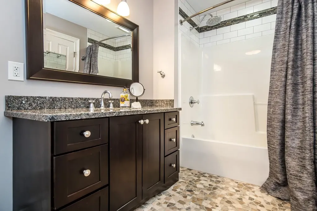 127 Wynnridge Drive Rutland Town VT 05701