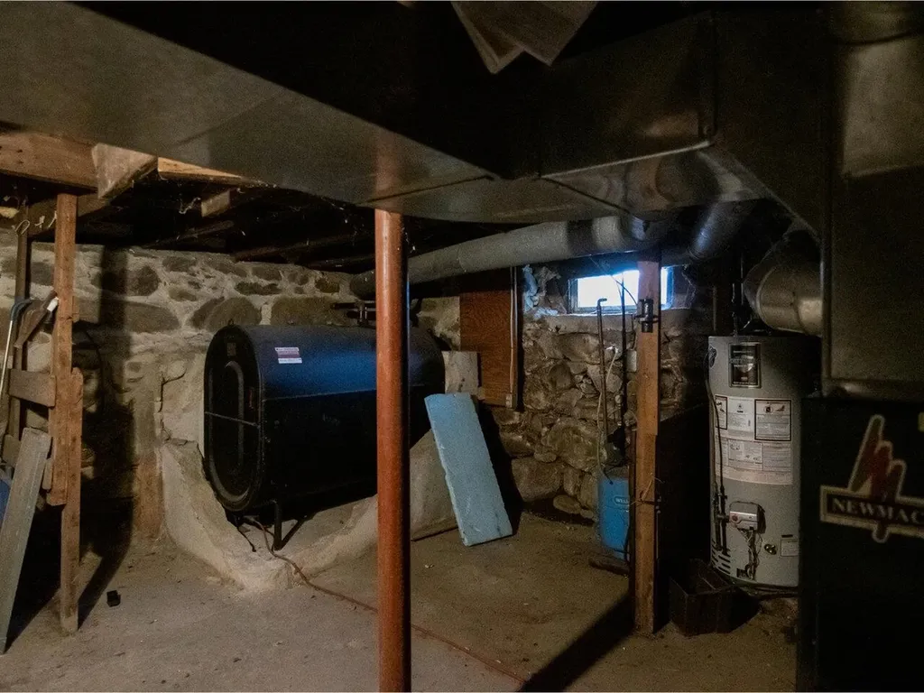 321 East River Road Lincoln VT 05443