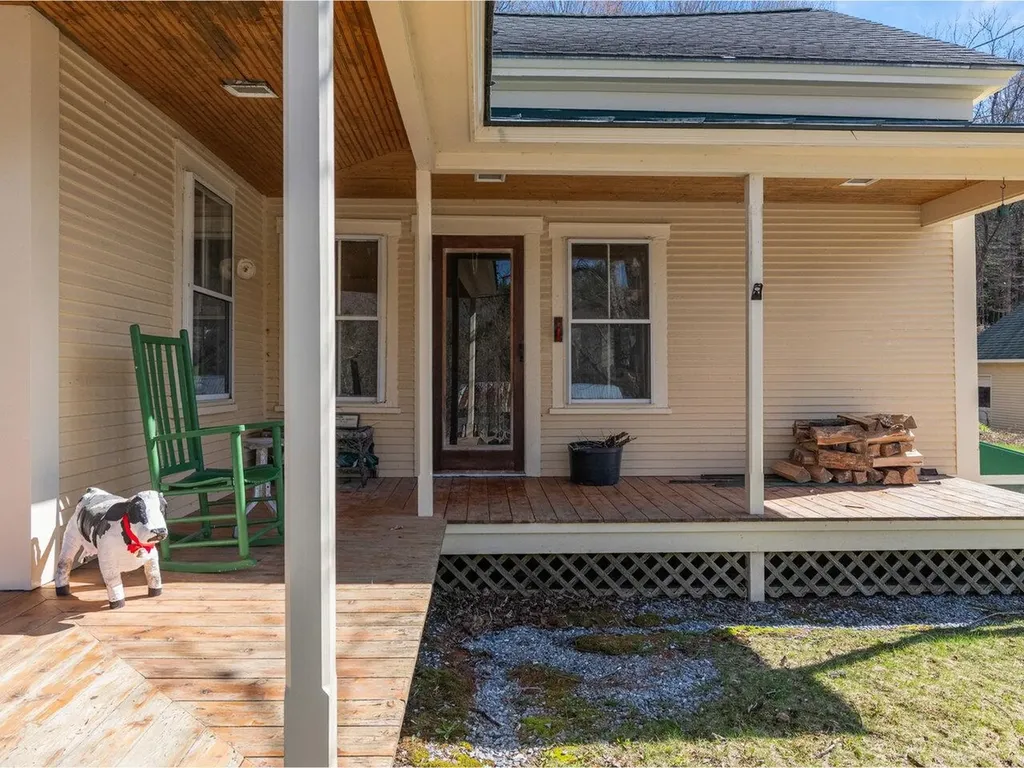 321 East River Road Lincoln VT 05443