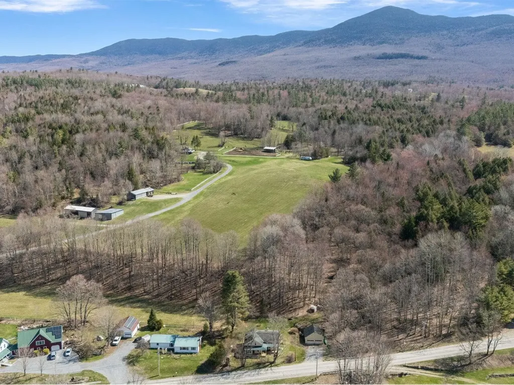 321 East River Road Lincoln VT 05443