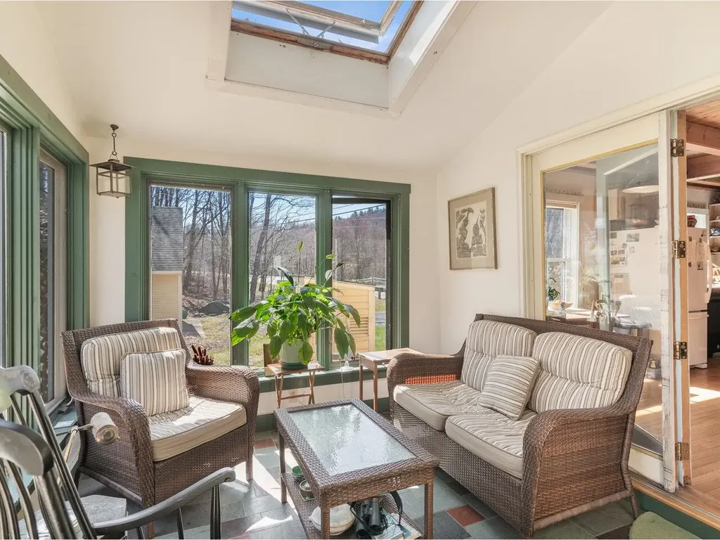 321 East River Road Lincoln VT 05443