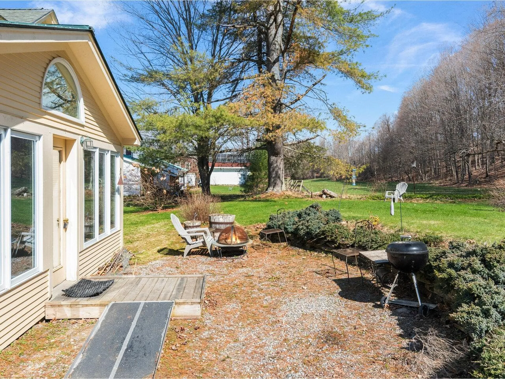 321 East River Road Lincoln VT 05443