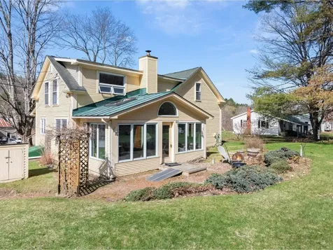 321 East River Road Lincoln VT 05443