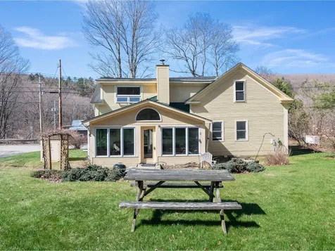 321 East River Road Lincoln VT 05443