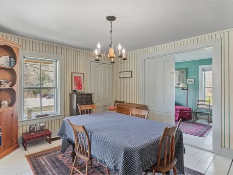 321 East River Road Lincoln VT 05443