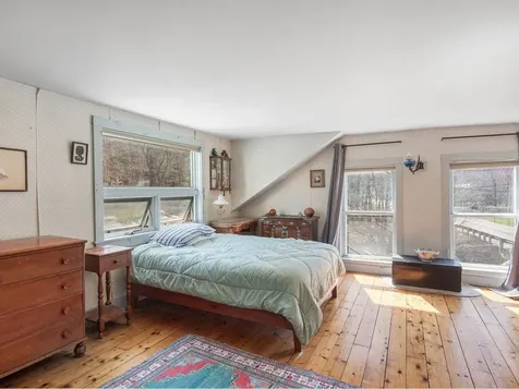 321 East River Road Lincoln VT 05443