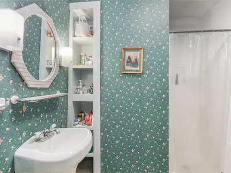 321 East River Road Lincoln VT 05443