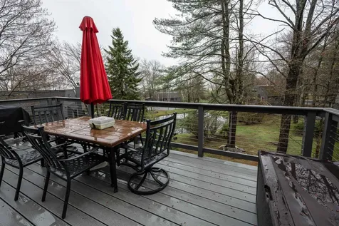 535 Williams Lane Hartford VT 05059