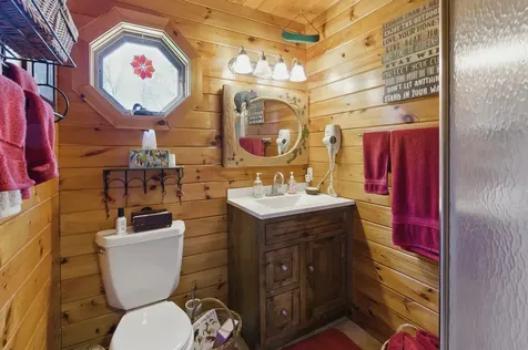 44 Auclair Road Middleton NH 03887
