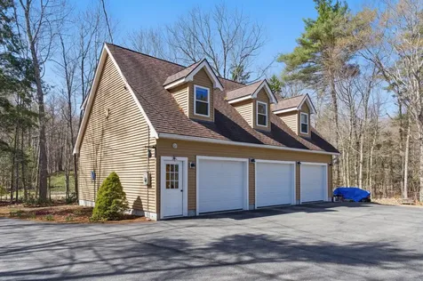 44 Auclair Road Middleton NH 03887