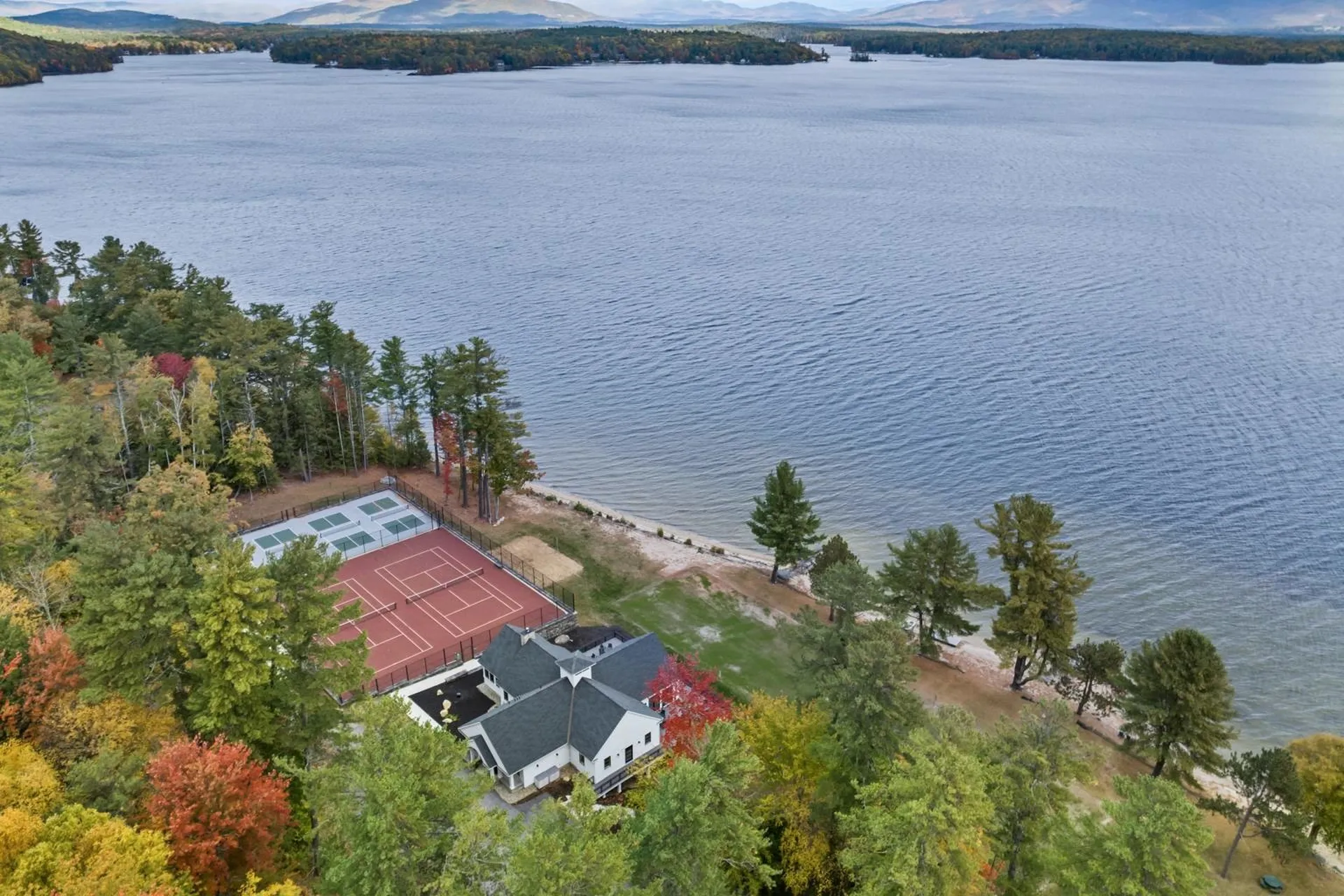 25 Broadview Terrace Gilford NH 03249