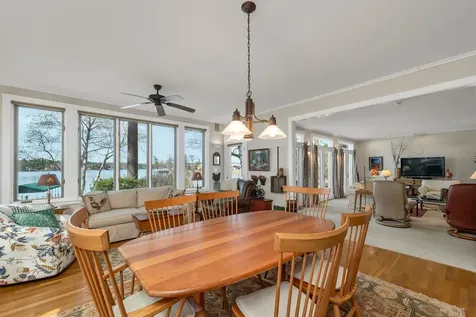 25 Broadview Terrace Gilford NH 03249