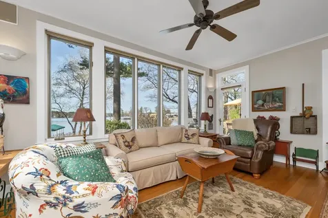 25 Broadview Terrace Gilford NH 03249