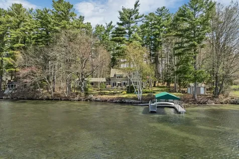 25 Broadview Terrace Gilford NH 03249