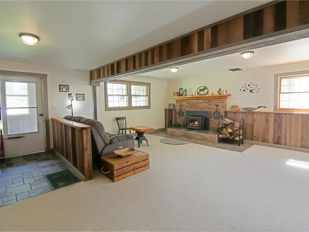 2581 Lincoln Hill Road Hinesburg VT 05461