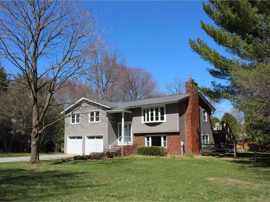 92 Fletcher Lane Shelburne VT 05482