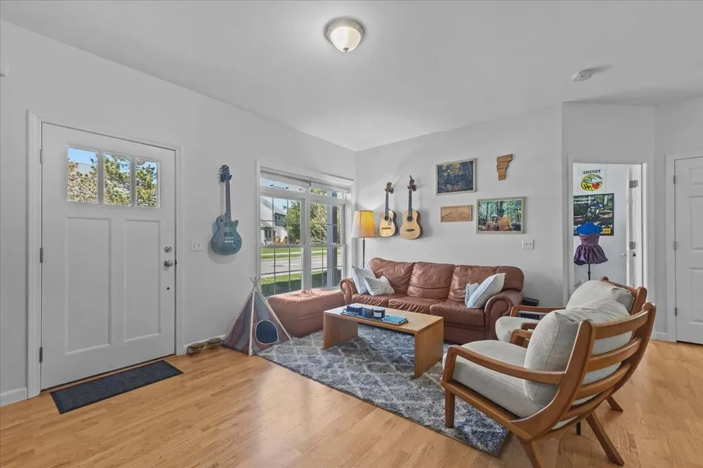 19 Jakes Way Williston VT 05495