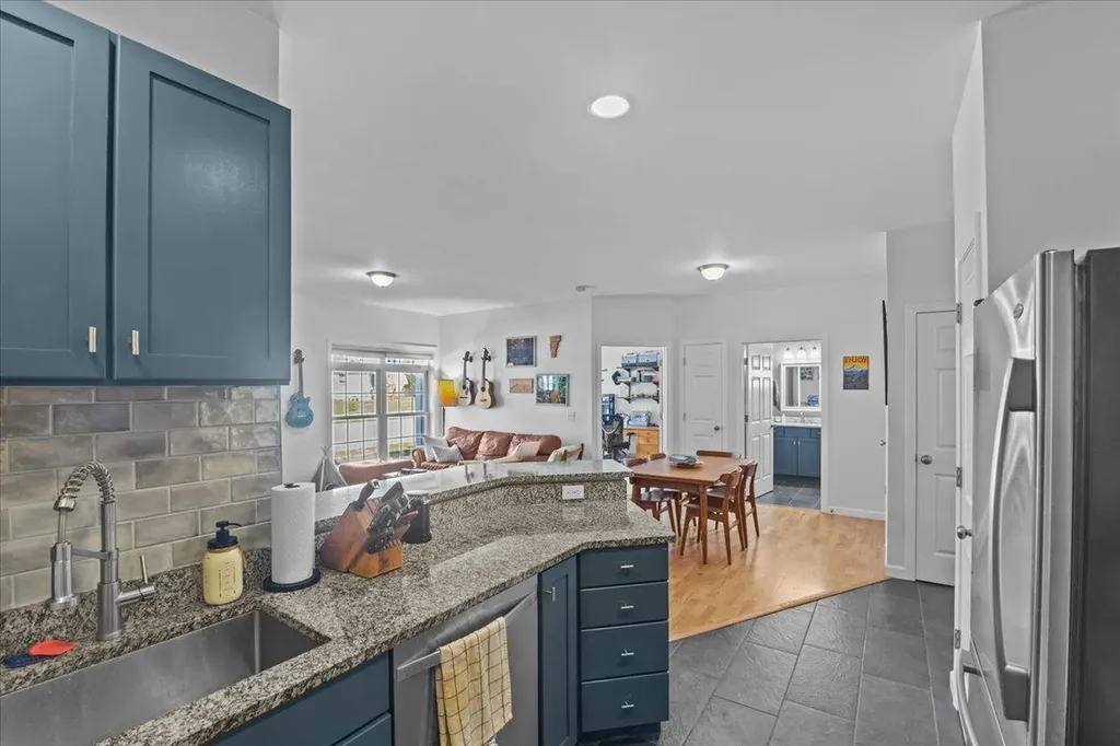 19 Jakes Way Williston VT 05495