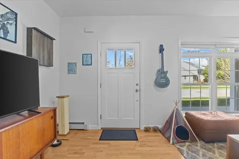 19 Jakes Way Williston VT 05495