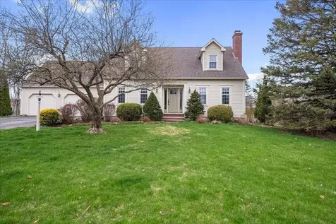 16 Adirondack Street South Burlington VT 05446